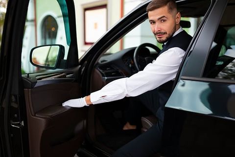 How to Start a Limousine Business in Dubai